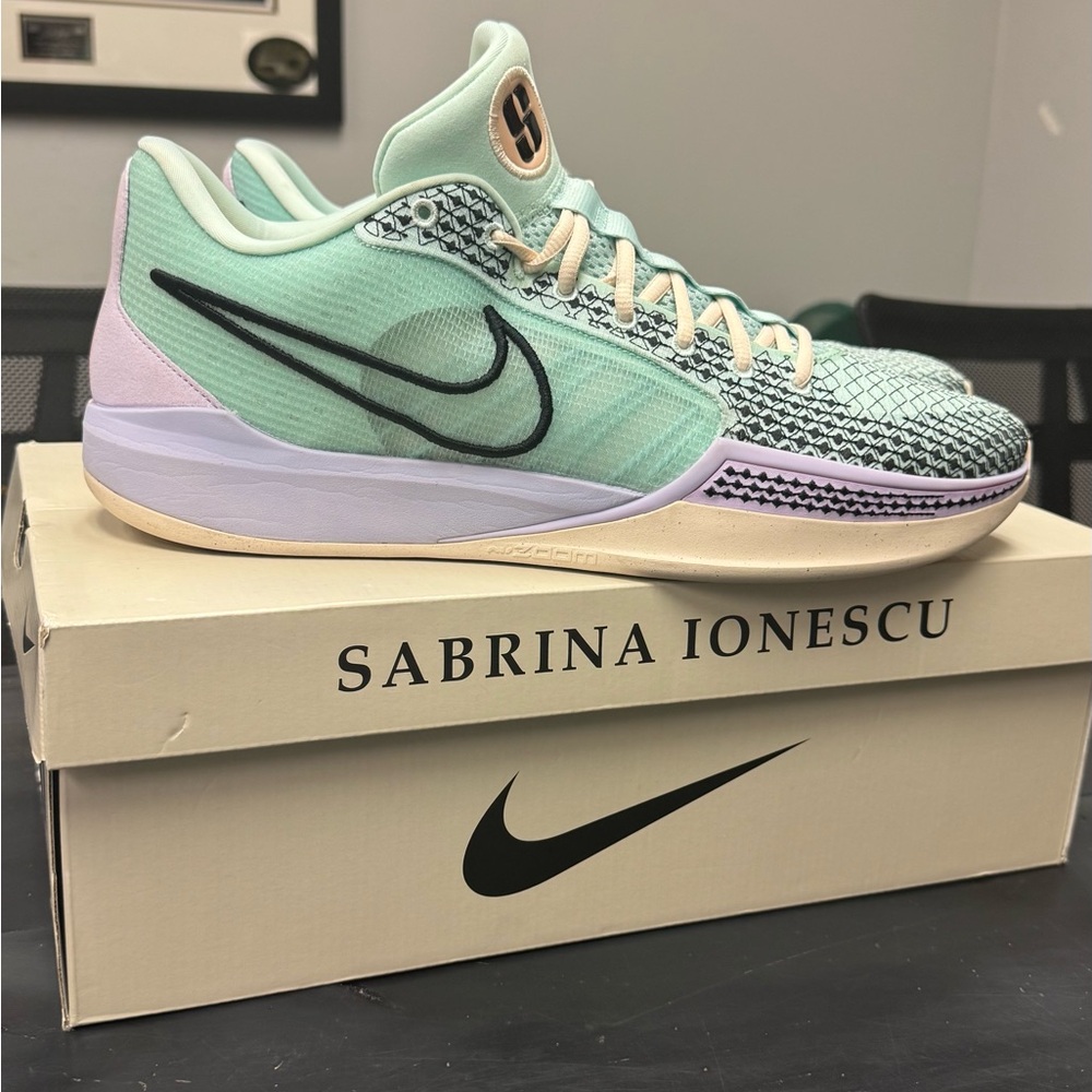 Nike Sabrina 1  - Mint